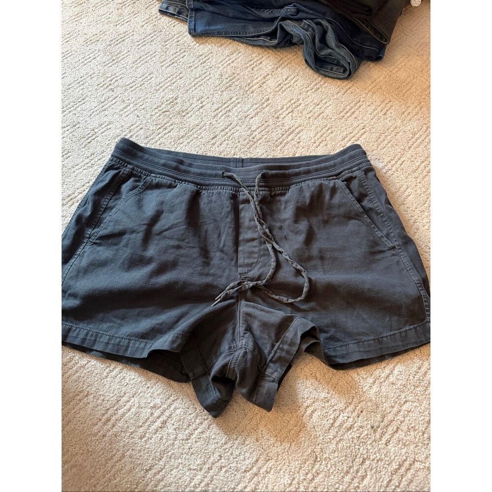 Gap Black Drawstring Elastic Waist Shorts